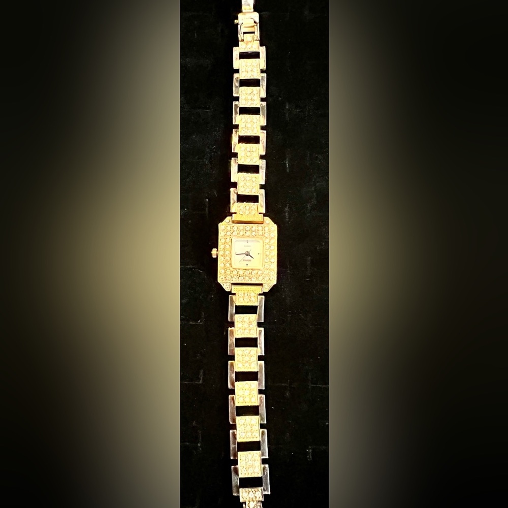 Bomba Women’s Watch